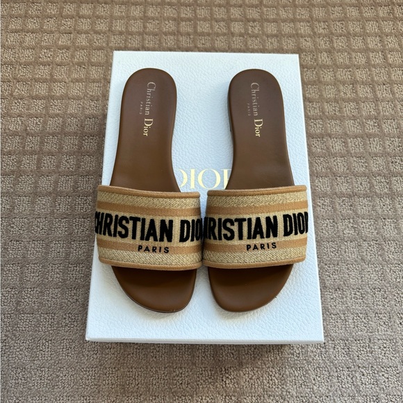 Dior Sandals - Picture 1 of 3